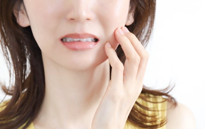 インプラント治療での痛みや腫れの対処法