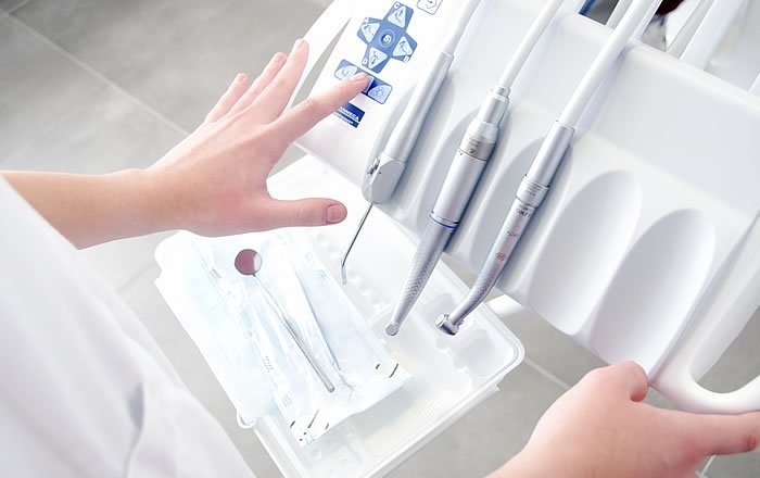 歯周病の治療方法：PMTC（プロフェッショナル・メカニカル・トゥース・クリーニング）