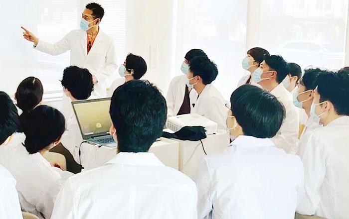 べニアグラフトによって骨の減少を解消