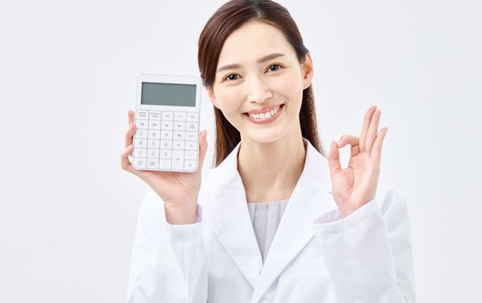 ミニインプラント治療のメリット：治療費を抑えられる