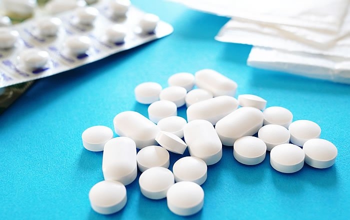 インプラント体（フィクスチャー）が外れてしまう原因：ビスフォスフォネート製剤を使っている