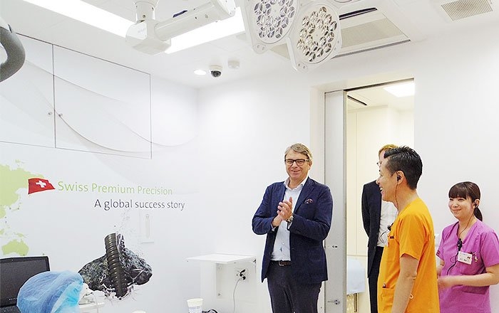 ストローマン社と医療法人社団 千仁会の親交