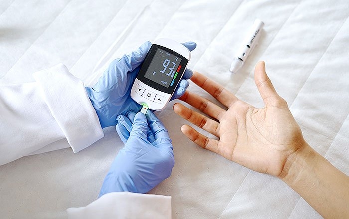 1日で歯が入るインプラント治療（即時荷重インプラント）の難点：どんな人でも治療を受けられるわけではない